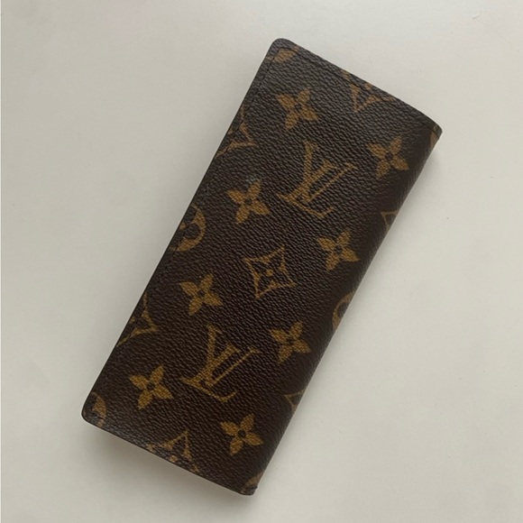 Authentic Louis Vuitton Monogram Etui Lunettes Simple Glasses Case - Picture 4 of 10